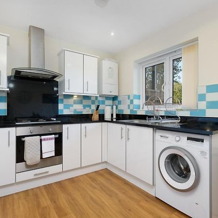 London Heathrow Living Serviced Apartments By Ferndale Stanwell Zewnętrze zdjęcie